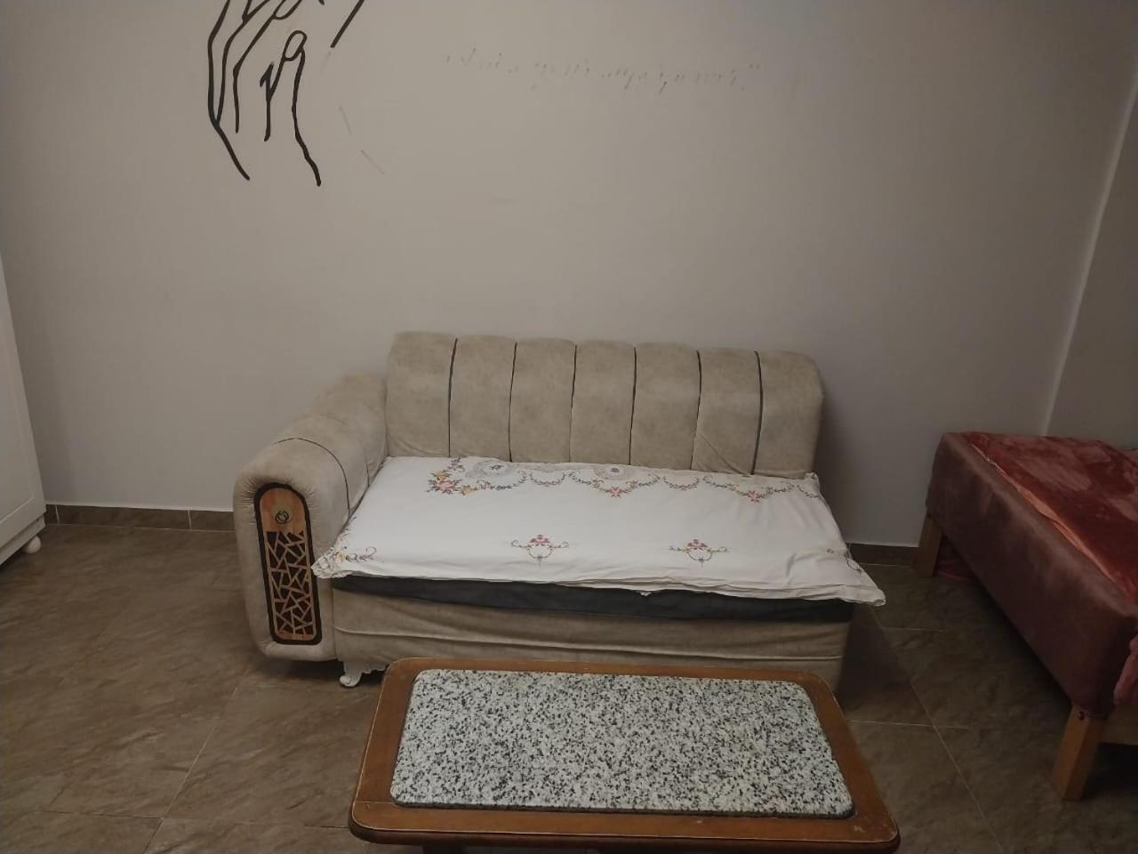 شقه مفروش عمارات ايوب مدينة نصر *